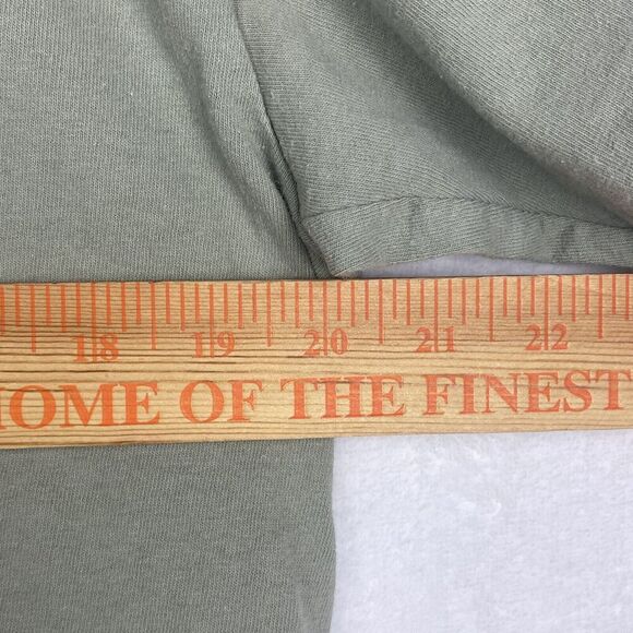 Disney Graphic Shirt Adult Large Gray Green Short Sleeve Crewneck Pullover - Picture 8 of 9